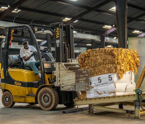 Best Practices for Forklift Safety in Warehouse Operations